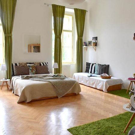 Wellness Apartments Florenc Prague Luaran gambar