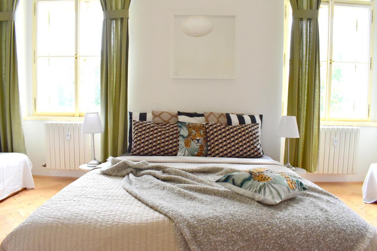Wellness Apartments Florenc Prague Luaran gambar