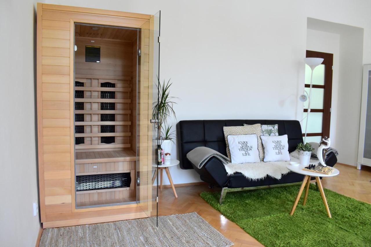 Wellness Apartments Florenc Prague Luaran gambar