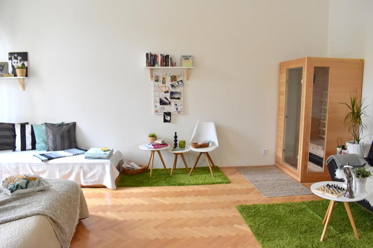 Wellness Apartments Florenc Prague Luaran gambar