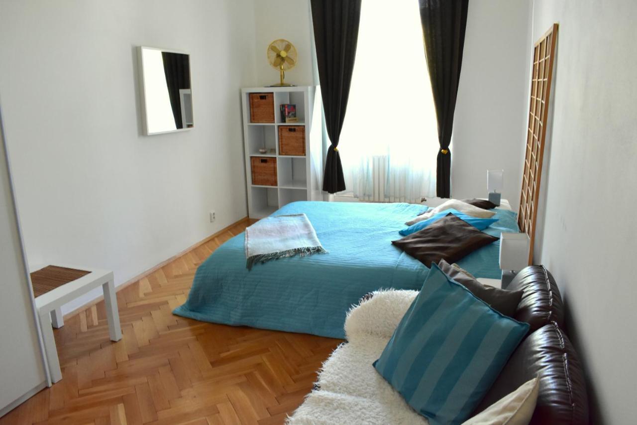 Wellness Apartments Florenc Prague Luaran gambar