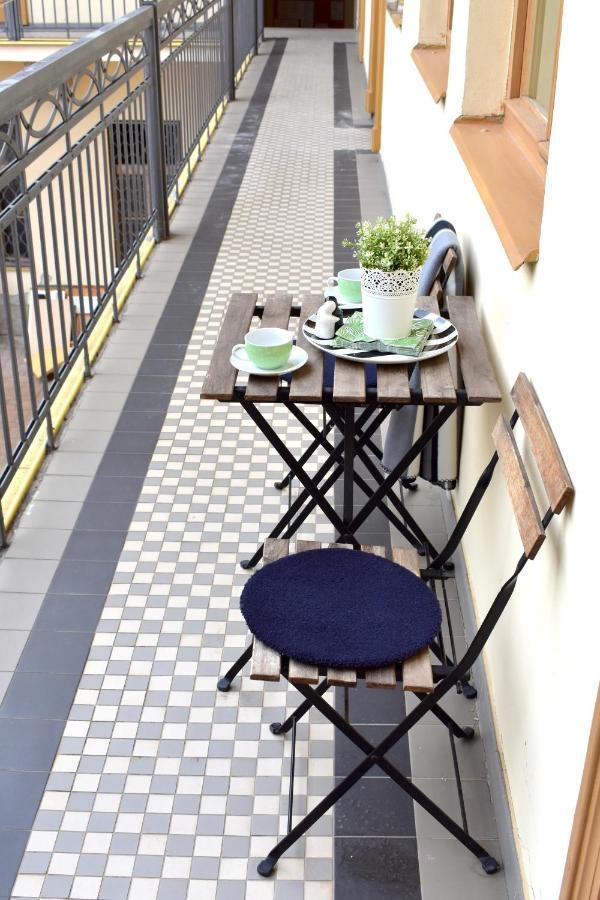 Wellness Apartments Florenc Prague Luaran gambar